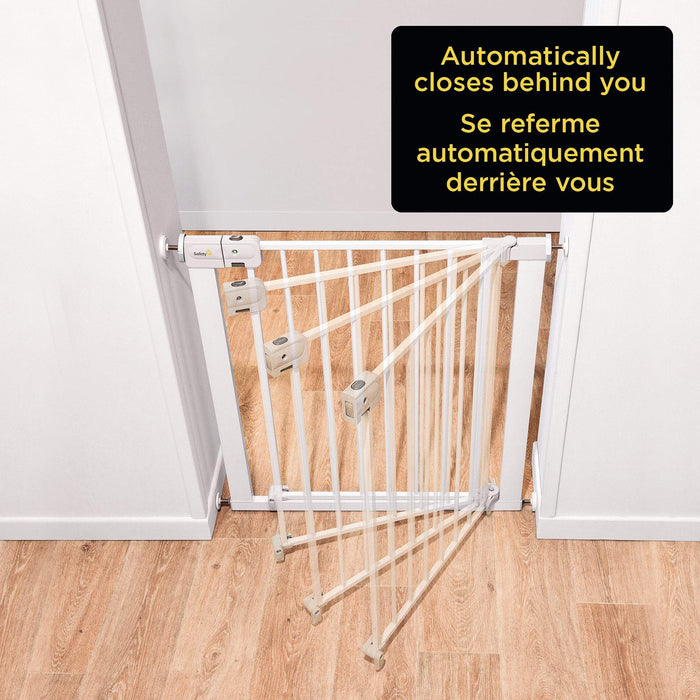 Safety 1st Hand Free Auto Close Gate - White