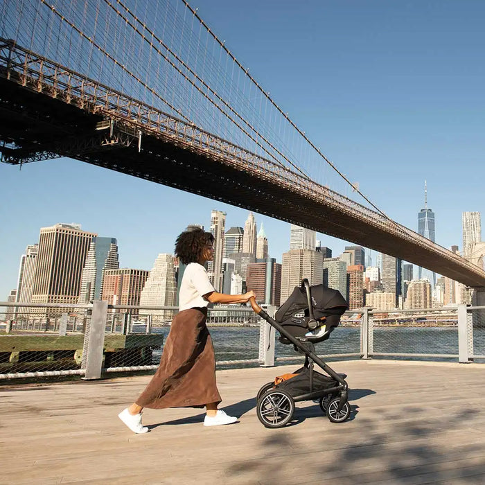 Nuna Mixx Next + PIPA urbn Travel System