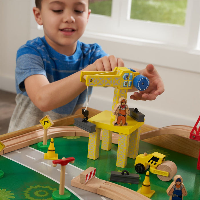 Kidkraft Waterfall Mountain Train Set Table
