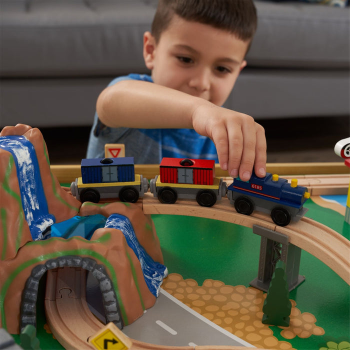 Kidkraft Waterfall Mountain Train Set Table