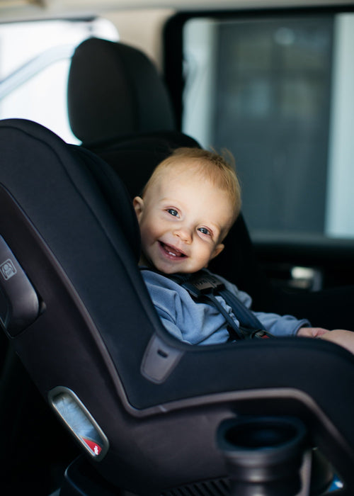 Nuna RAVA Convertible Car Seat - Caviar