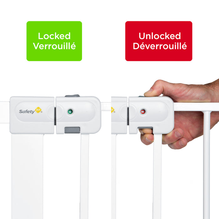 Portail à fermeture automatique mains libres Safety 1st - Blanc