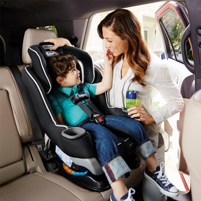 Graco Extend2Fit Convertible Car Seat