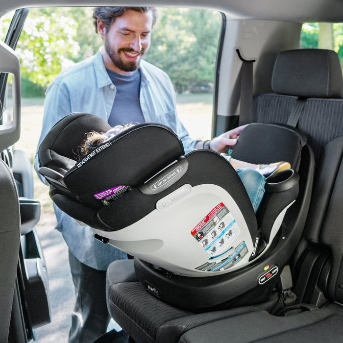 Evenflo Gold  Revolve360 Extend Rotational Car Seat