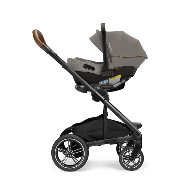 Nuna Mixx avec système de voyage urbain Pipa